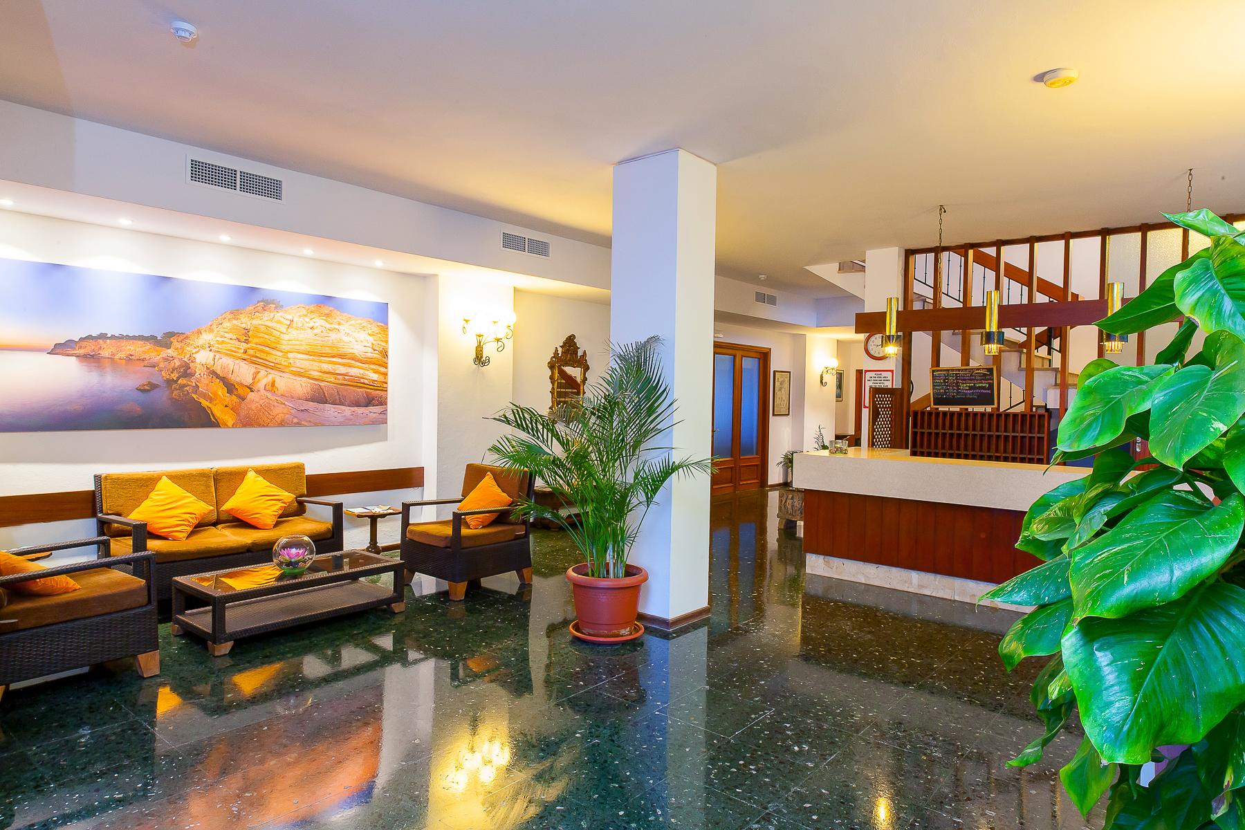 Hotel Galera - Image Gallery of rooms, hotel services, pool, breakfasts